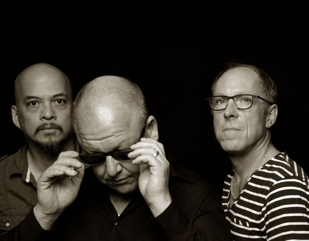 PIXIES-2014